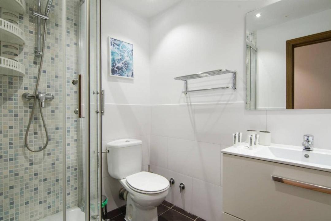 Апартаменты Personalized And Modern- 2 Bd 1Bth- Opera Мадрид Экстерьер фото