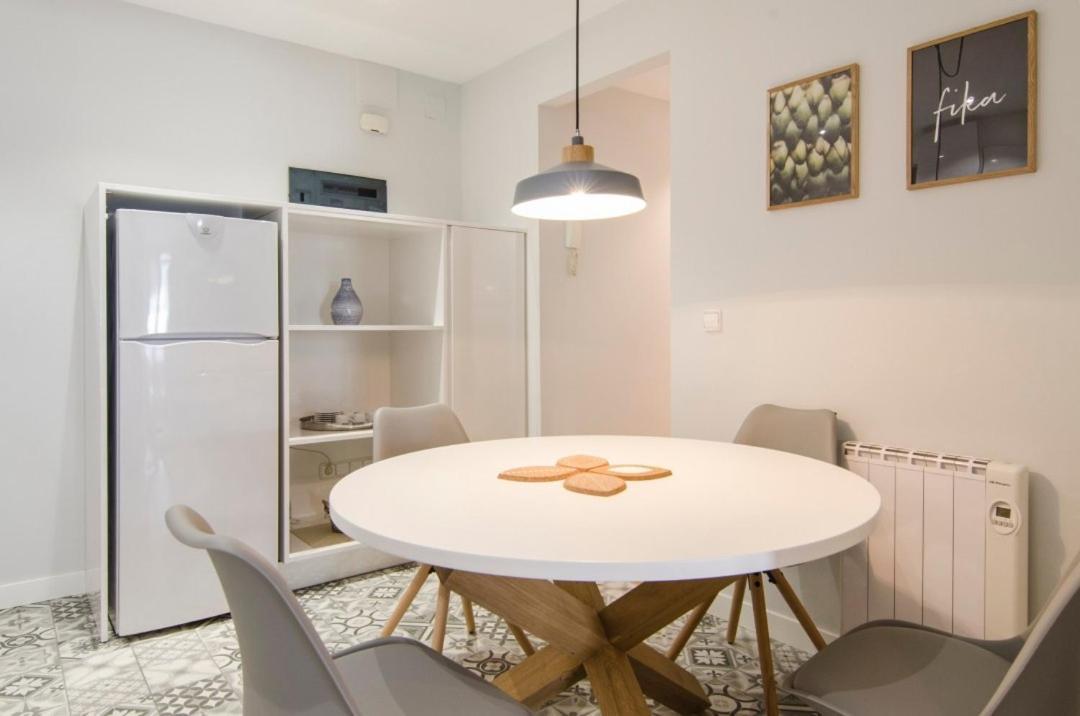 Апартаменты Personalized And Modern- 2 Bd 1Bth- Opera Мадрид Экстерьер фото